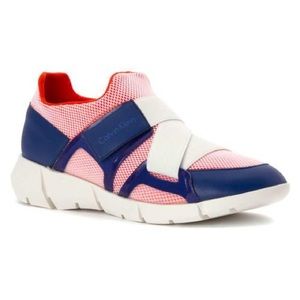Calvin Klein Willa Cow Sneaker - Size 9